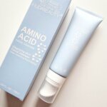 Veido valymo putos su amino rūgštimis