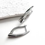 Auskarai 2,8×0,5cm.