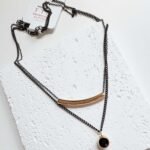 Dviejų eilių kaklo papuošalas