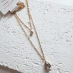 Dviejų eilių kaklo papuošalas