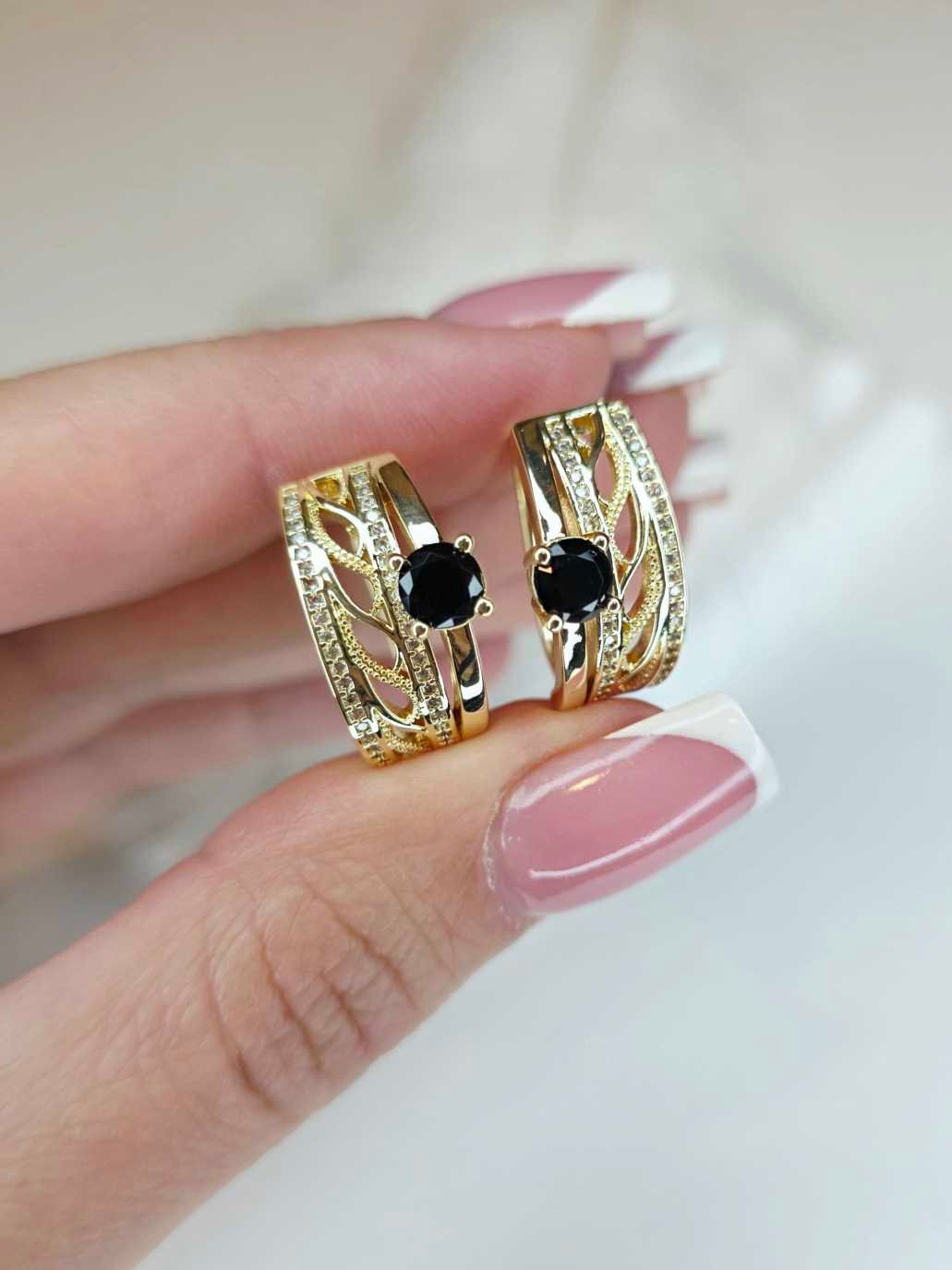 IMG_COM_202511051704358531 Auskarai 1,8/1,1cm. - Image 1