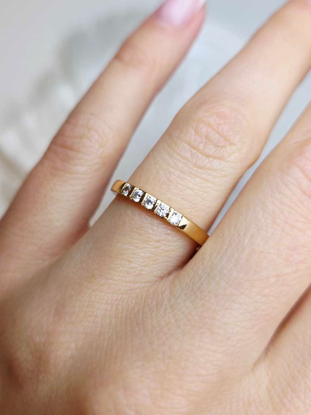 IMG_COM_202512012002273461